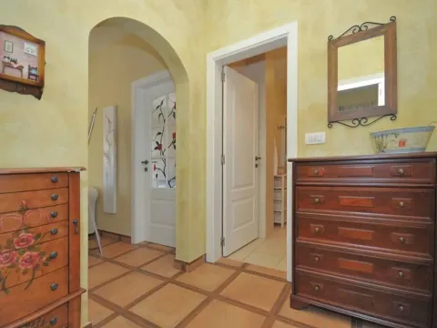 Sale, two bedroom apartment, 64m², Centar, Budva - image 9