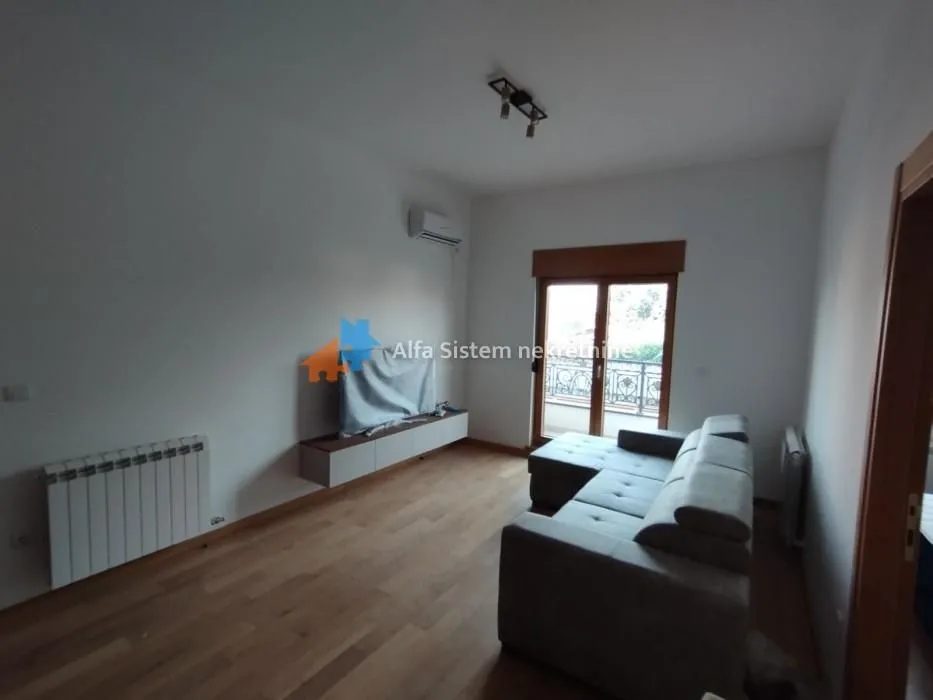Rent, four bedroom apartment, 85m², Trošarina, Voždovac Sve Podlokacije