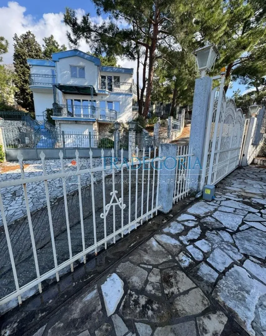 Prodaja, kuća, 307m², Bar, Crna Gora
