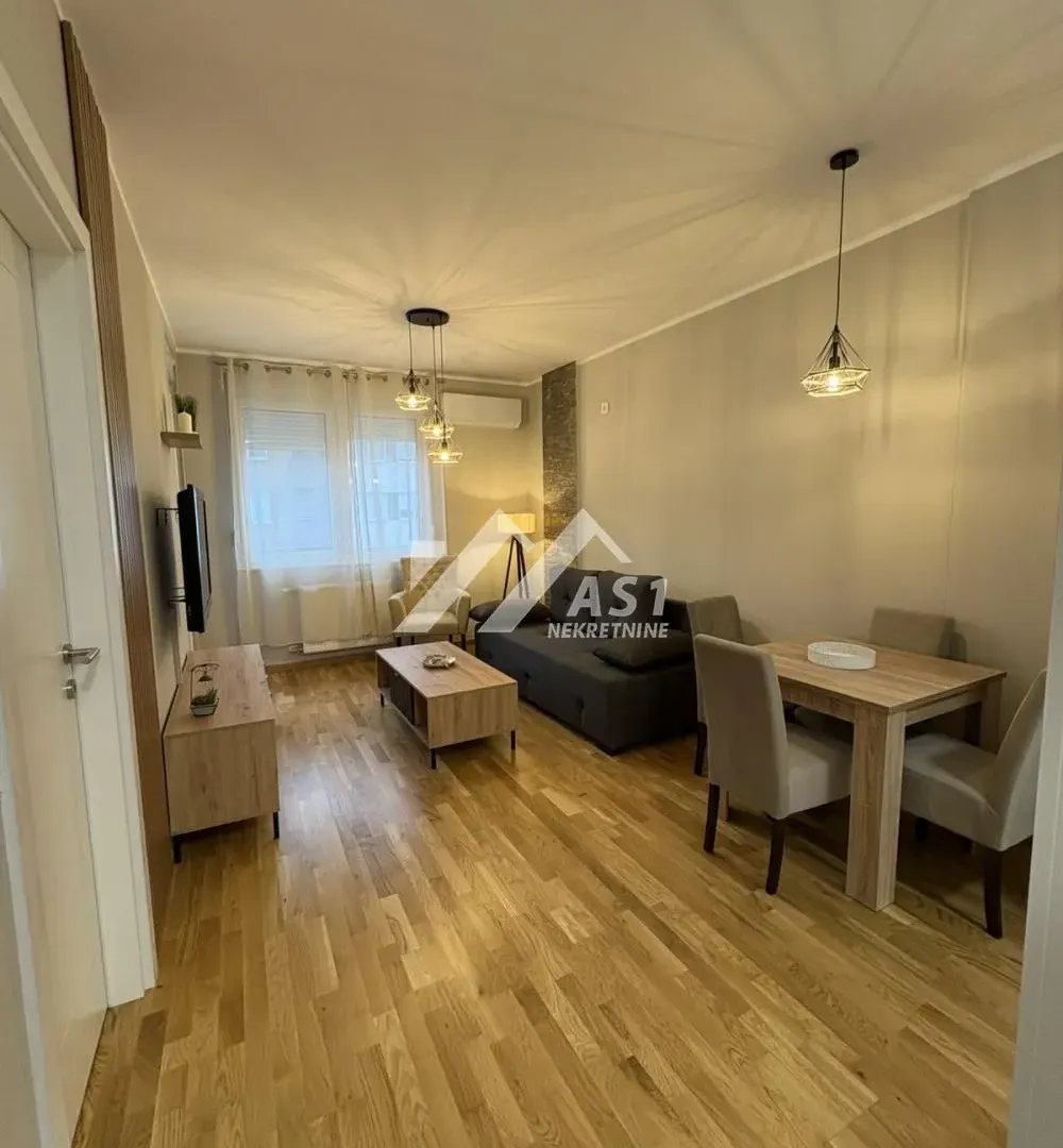 Rent, one bedroom apartment, 39m², Avijatičarsko naselje, Novi Sad Sve Podlokacije