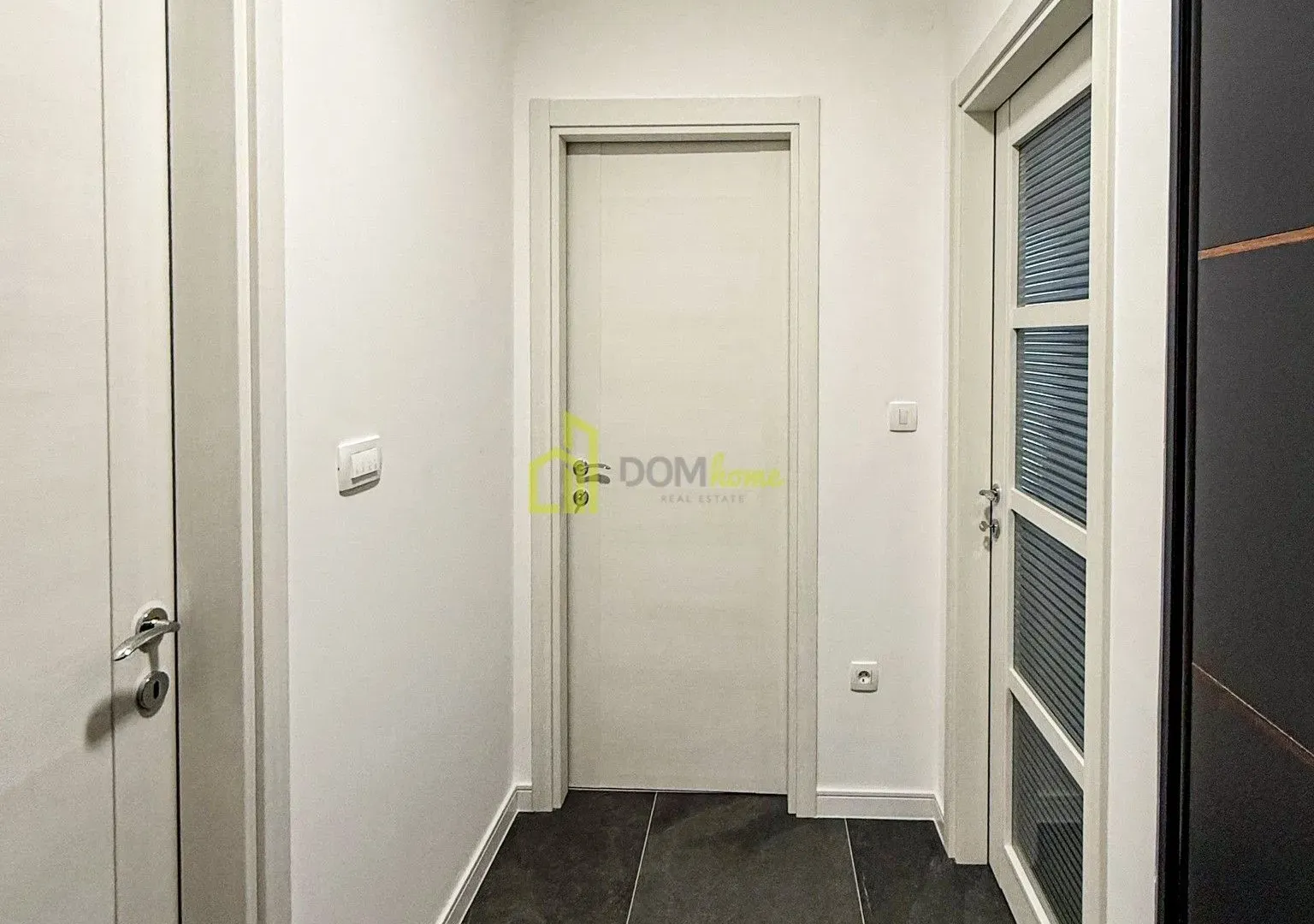 Rent, one bedroom apartment, 49m², Central Point, Podgorica