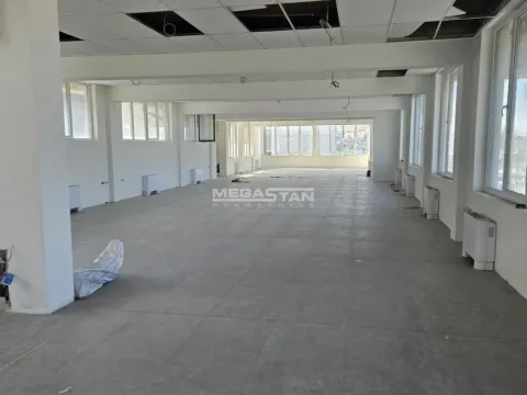 Rent, office space, 1200m², Žarkovo, Beograd - image 5