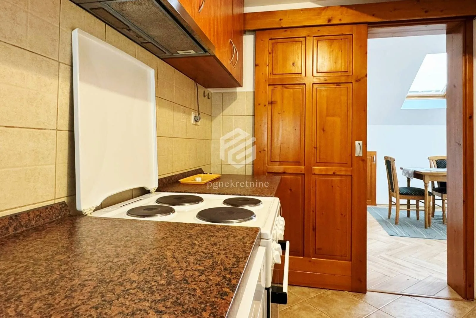 Rent, two bedroom apartment, 70m², Dalmatinska ulica, Podgorica