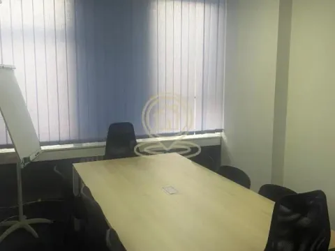 Rent, office space, 100m², Vračar Sve Podlokacije, Beograd - image 9