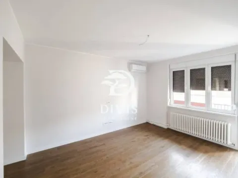 Sale, three bedroom apartment, 92m², Vračar Sve Podlokacije, Beograd - image 3