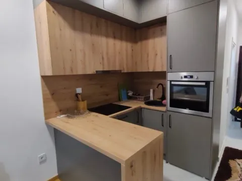 Izdavanje, dvosoban stan, 55m², Stari Aerodrom, Podgorica - image 8