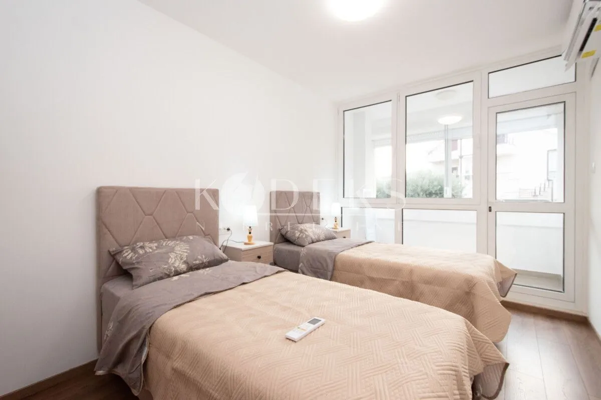 Rent, three bedroom apartment, 98m², City Kvart, Podgorica