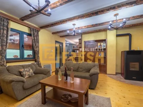 Prodaja, kuća, 300m², Žabljak, Crna Gora - image 10