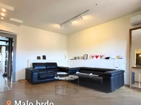 Rent, three bedroom apartment, 108m², Malo Brdo, Podgorica - image 2