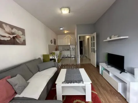 Izdavanje, dvosoban stan, 64m², City Kvart, Podgorica - image 5