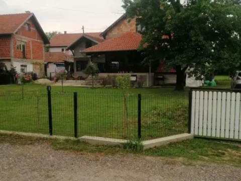 Sale, house, 130m², Medjulužje, Mladenovac - image 2
