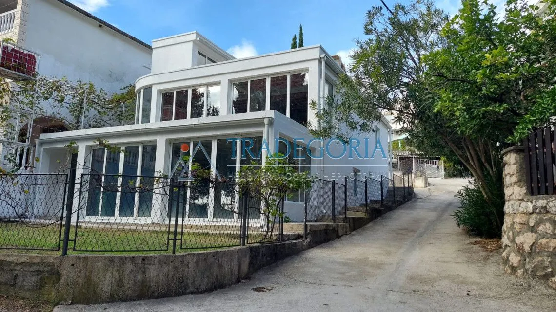 Prodaja, kuća, 224m², Sutomore, Bar