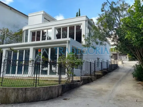 Prodaja, kuća, 224m², Sutomore, Bar - image 12