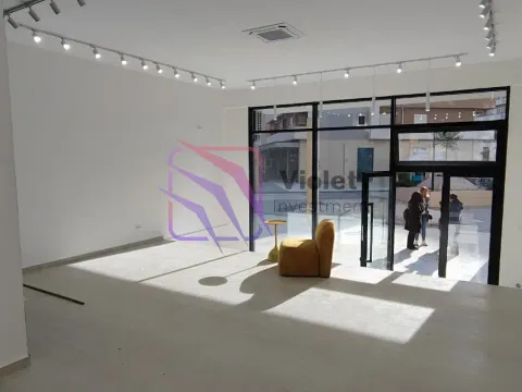 Rent, office space, 51m², Central Point, Podgorica - image 5