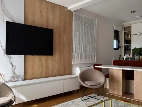 Prodaja, trosoban stan, 90m², Blok 9, Podgorica - image 5