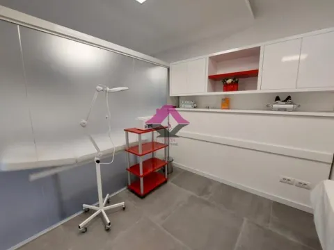 Rent, office space, 58m², Vračar Sve Podlokacije, Beograd - image 12