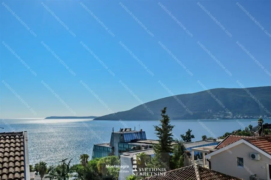 Prodaja, kuća, 200m², Savina, Herceg Novi