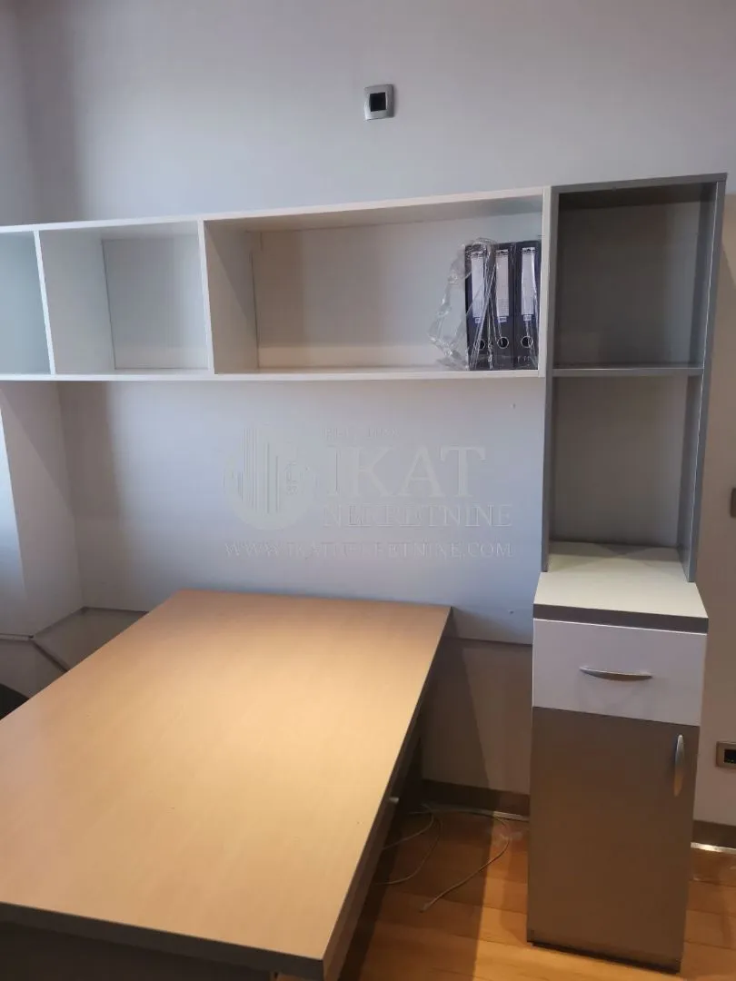 Rent, office space, 70m², Stari Grad, Beograd