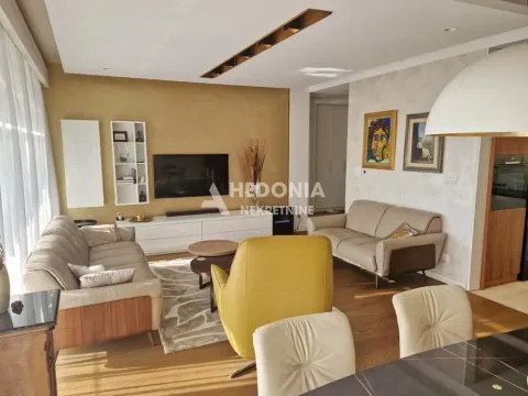 Prodaja, četvorosoban stan, 131m², Novi Beograd Blok 65, Novi Beograd Sve Podlokacije