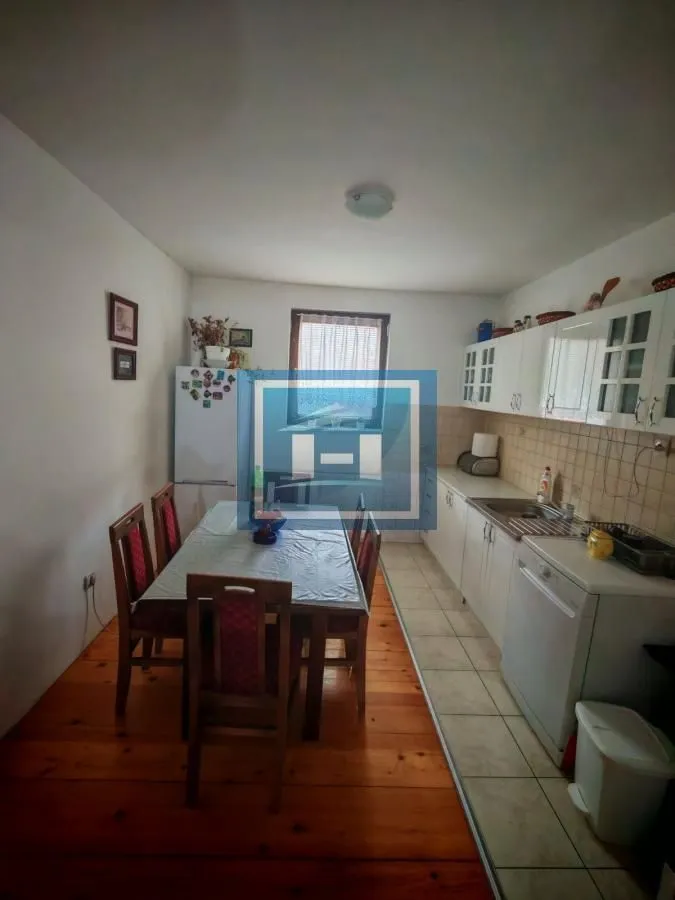 Prodaja, kuća, 420m², Gloždak, Paraćin