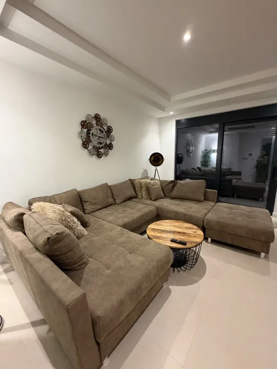 Rent, house, 220m², Reževići, Budva
