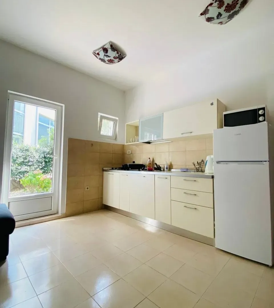 Sale, one bedroom apartment, 38m², Petrovac, Budva