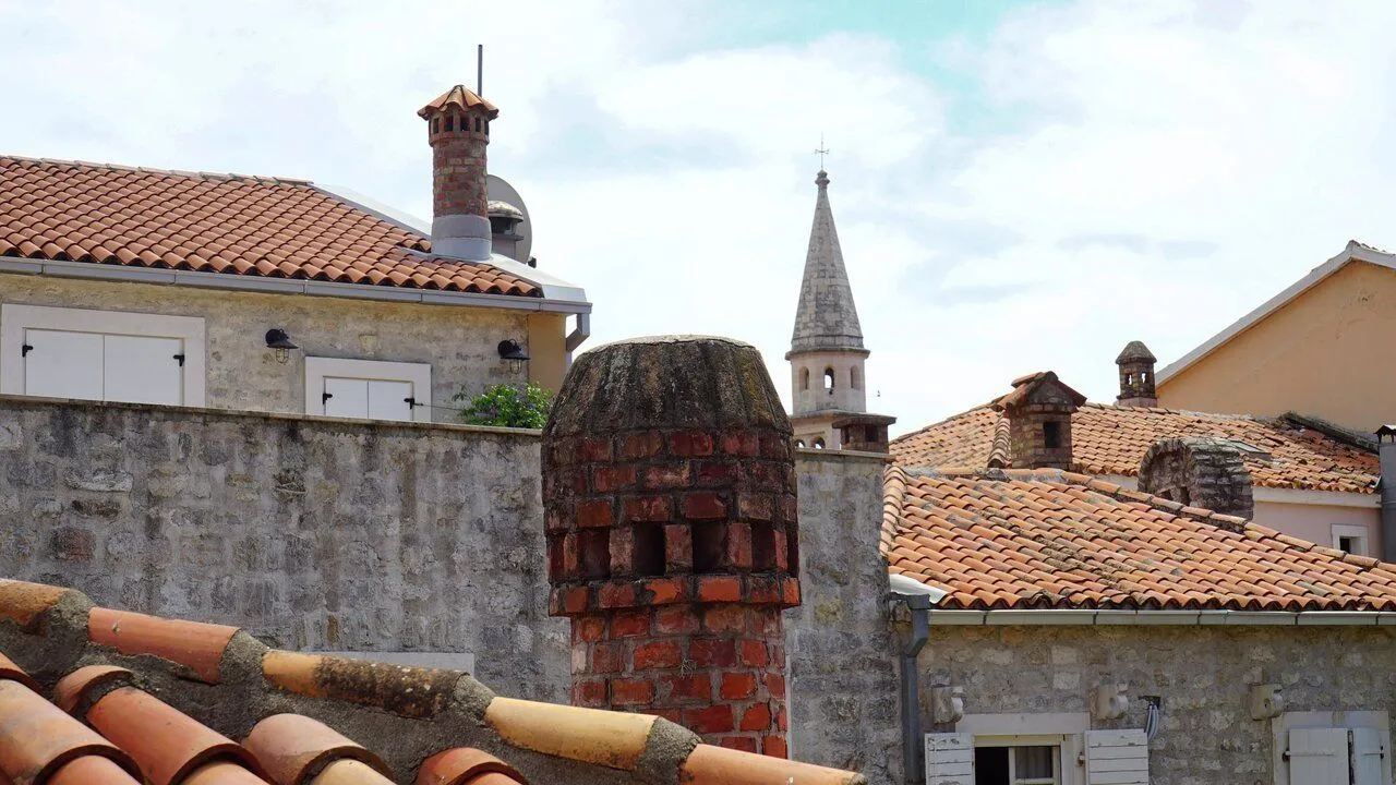 Sale, house, 268m², Stari Grad, Budva