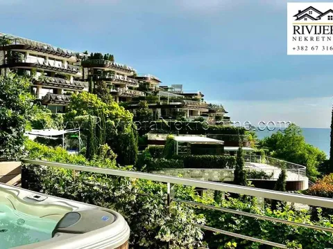 Sale, two bedroom apartment, 159m², Centar, Budva - image 1