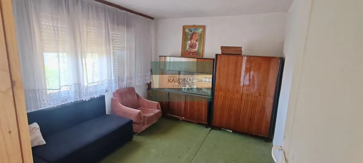 Prodaja, kuća, 250m², Crnče, Jagodina