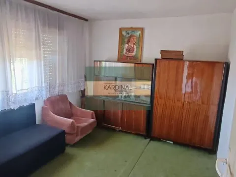 Prodaja, kuća, 250m², Crnče, Jagodina - image 34