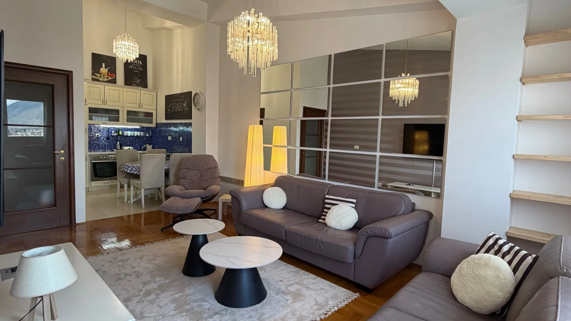 Izdavanje, jednosoban stan, 52m², City Kvart, Podgorica