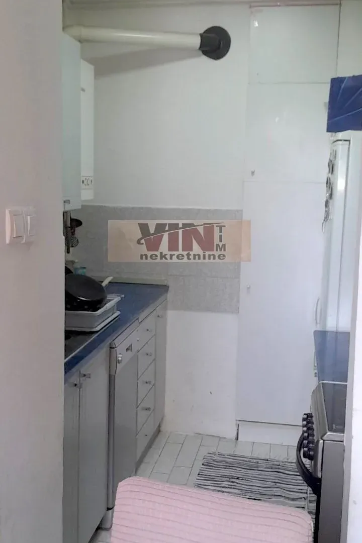 Sale, two bedroom apartment, 70m², Karaburma, Palilula Sve Podlokacije