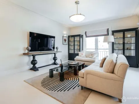 Sale, two bedroom apartment, 140m², Porto Montenegro, Tivat - image 4