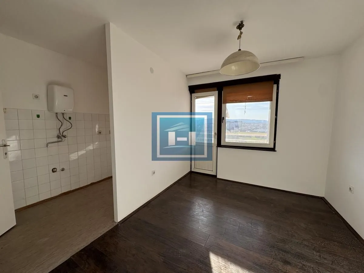 Sale, two bedroom apartment, 68m², Ćuprija, Srbija
