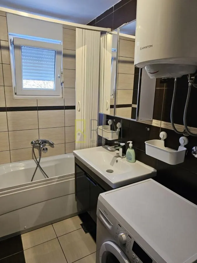 Prodaja, dvosoban stan, 80m², Zagorič, Podgorica