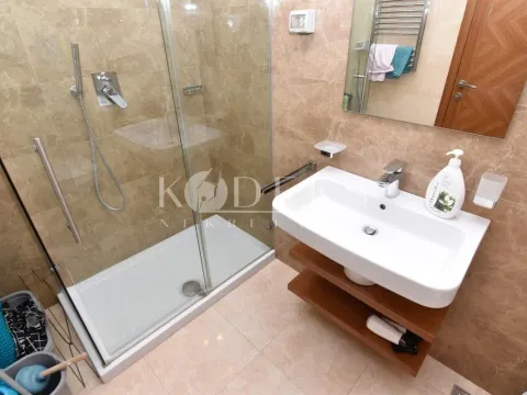 Rent, two bedroom apartment, 64m², Centar, Podgorica - image 10