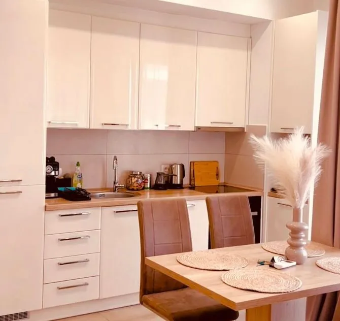 Rent, one bedroom apartment, 45m², Kalimanj, Tivat