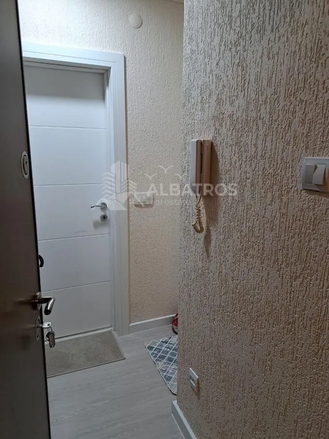 Prodaja, dvosoban stan, 55m², Centar, Bar