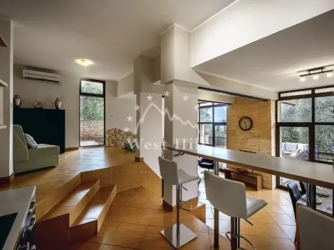 Sale, house, 155m², Budva, Crna Gora - image 17