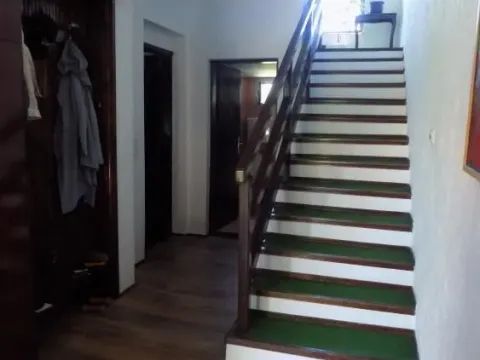 Prodaja, kuća, 170m², Ćuprija, Srbija - image 14