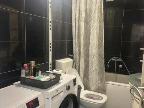 Rent, two bedroom apartment, 90m², Tivat, Crna Gora - image 6