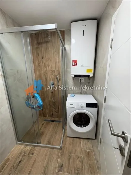 Izdavanje, dvosoban stan, 54m², Lekino Brdo, Voždovac Sve Podlokacije