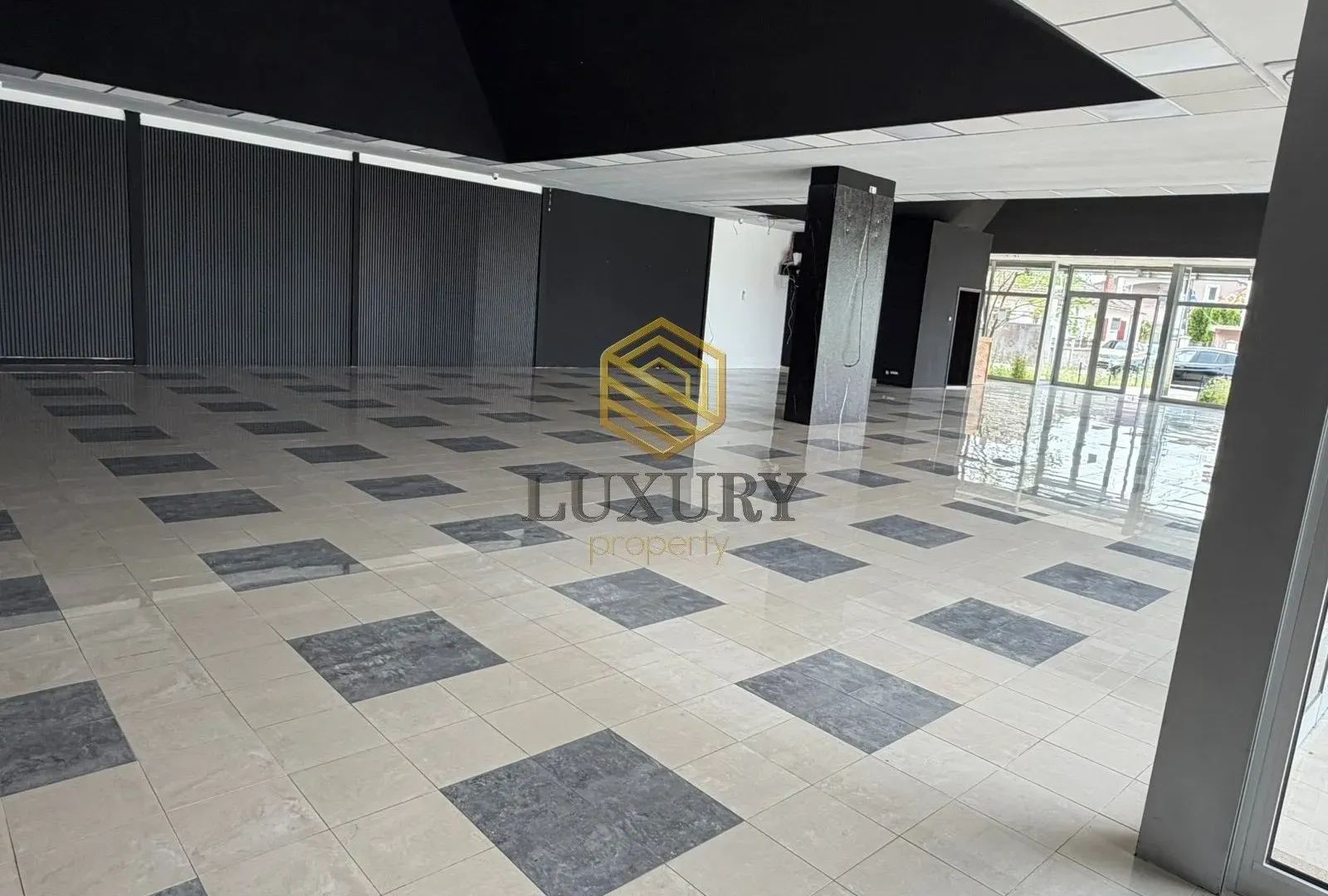 Rent, office space, 281m², Masline, Podgorica
