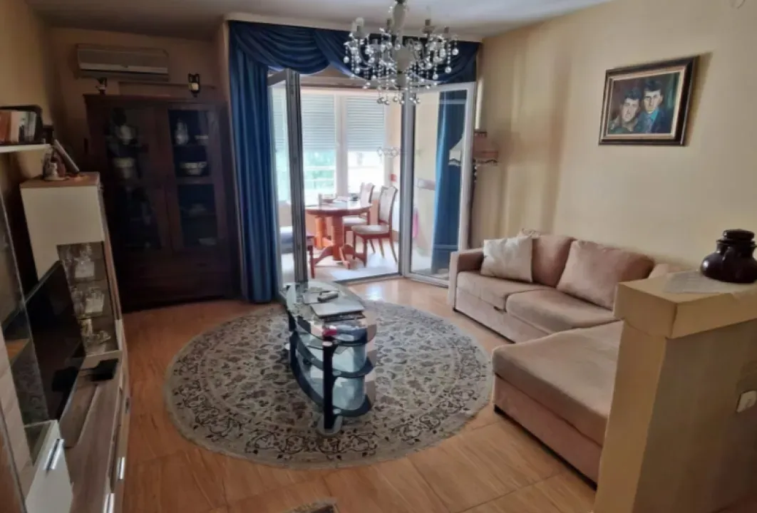 Prodaja, garsonjera, 37m², Lazi, Budva