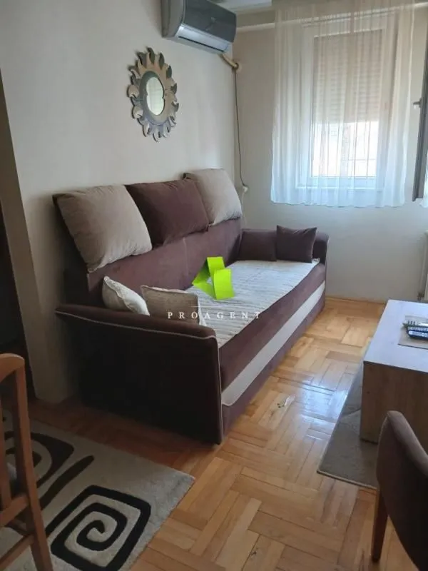 Prodaja, jednosoban stan, 50m², Medijana, Niš