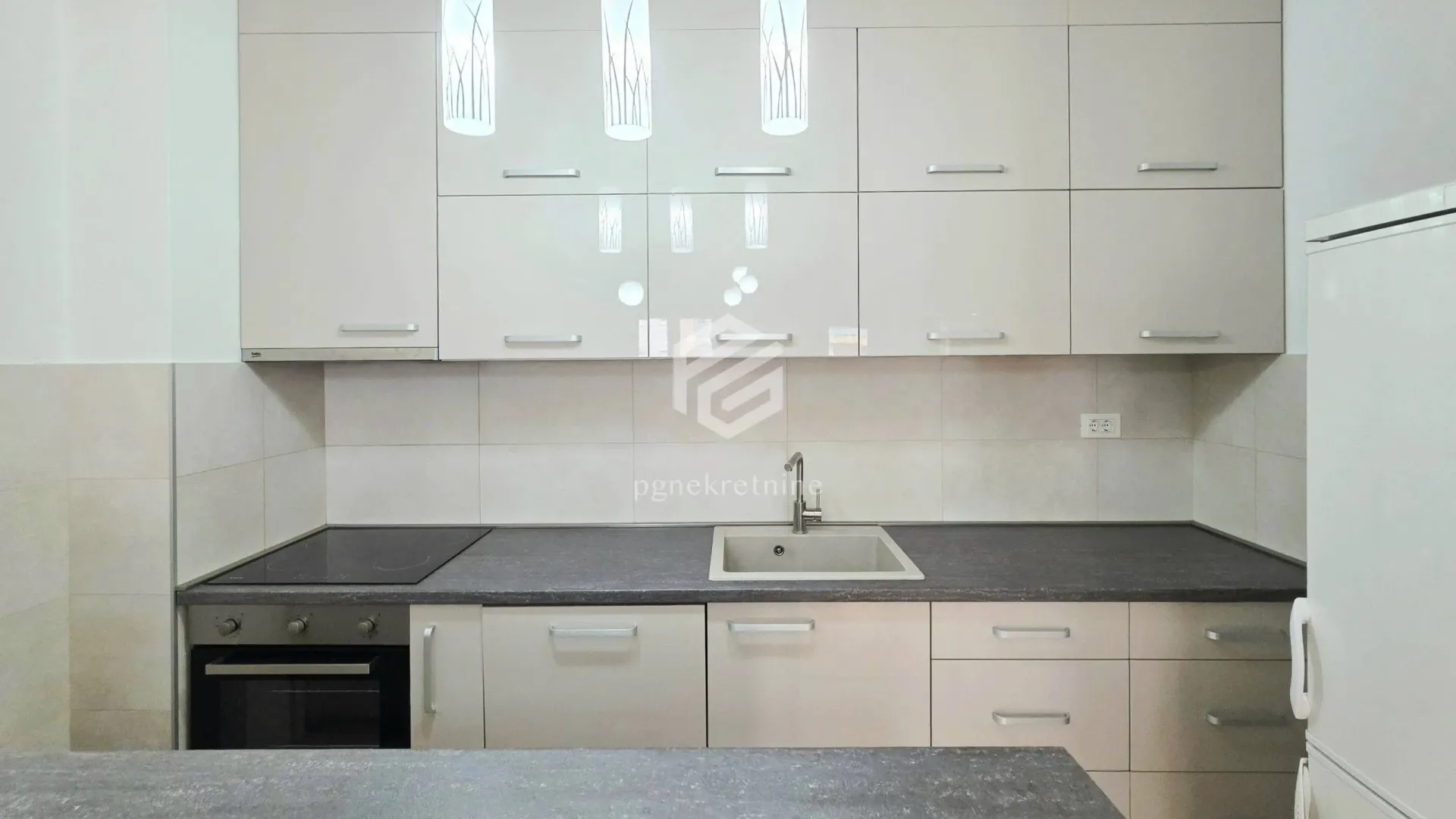 Rent, two bedroom apartment, 64m², City Kej, Podgorica