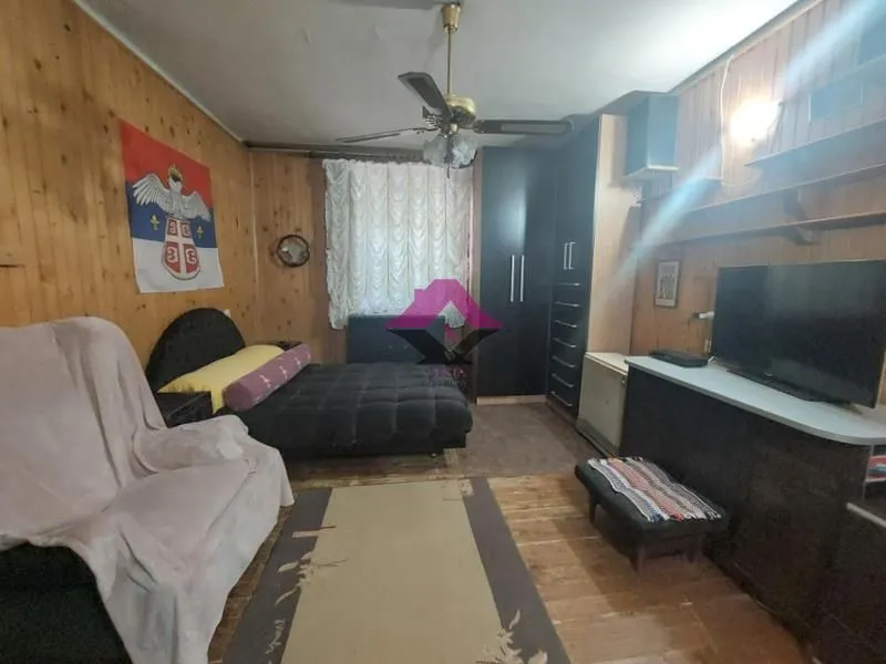 Izdavanje, dvosoban stan, 46m², Palilulska Pijaca, Palilula Sve Podlokacije