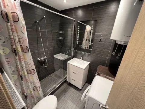 Sale, one bedroom apartment, 66m², Pržno, Budva - image 8
