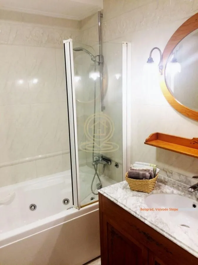 Rent, three bedroom apartment, 96m², Autokomanda, Voždovac Sve Podlokacije