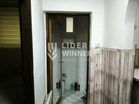 Prodaja, jednosoban stan, 26m², Zeleni Venac, Beograd - image 3